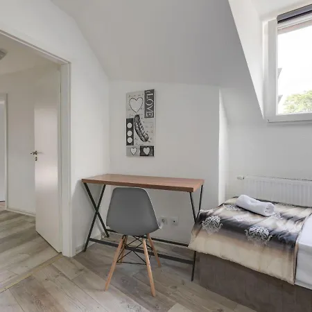 Apartment In Oberhausen 아파트