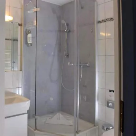 Apartment In Oberhausen 아파트 오버하우젠